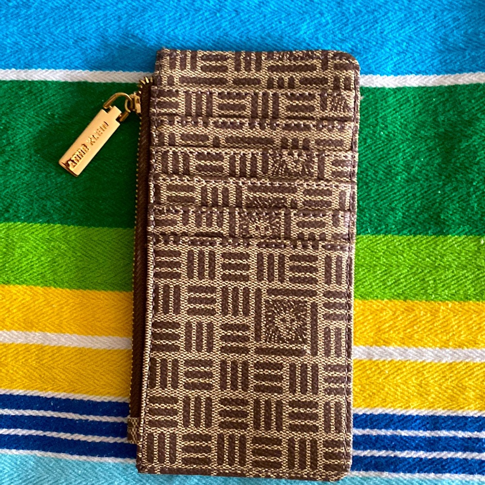 Ann Klein Card Case with Zipper